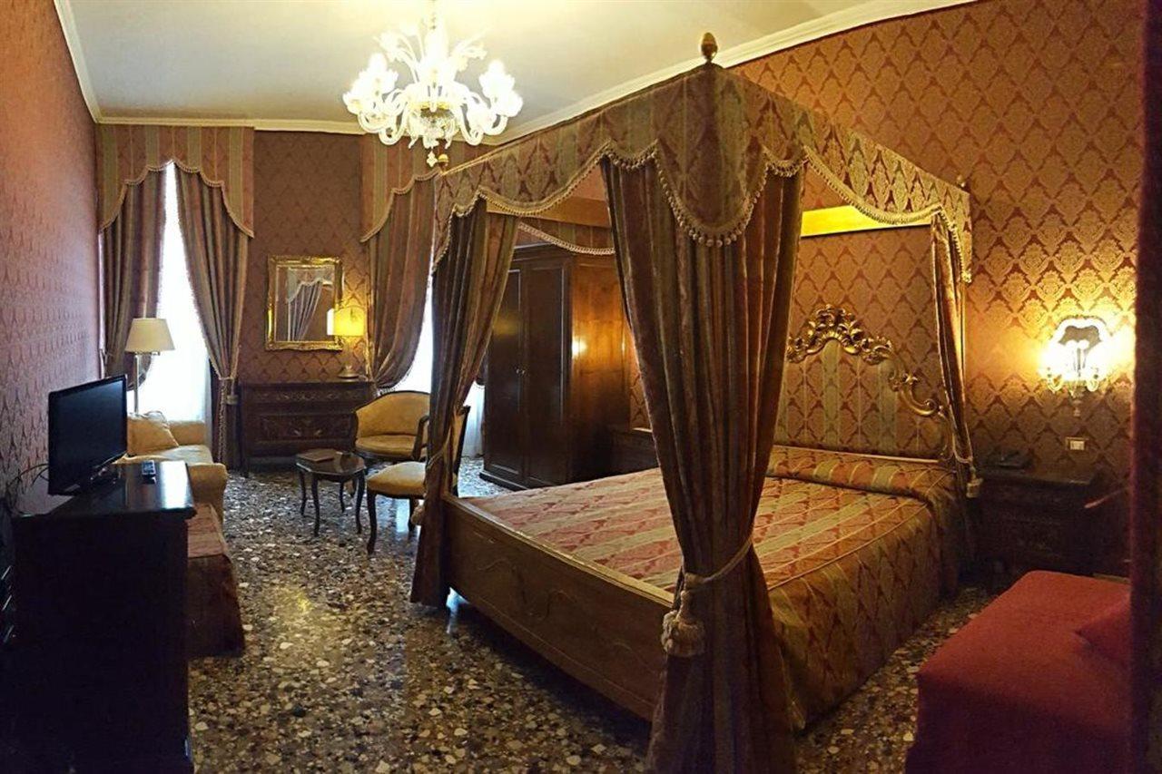 Casa Pisani Canal Venecia Exterior foto