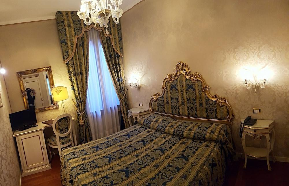 Casa Pisani Canal Venecia Exterior foto