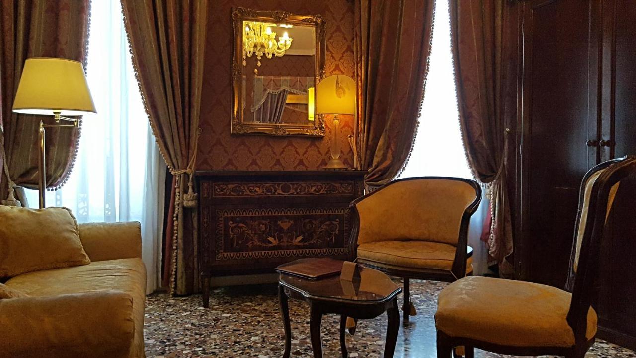 Casa Pisani Canal Venecia Exterior foto