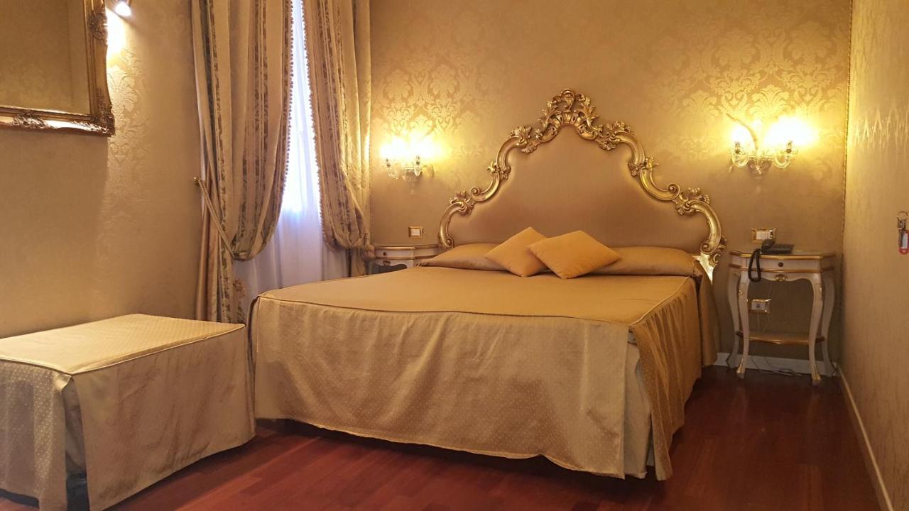 Casa Pisani Canal Venecia Exterior foto