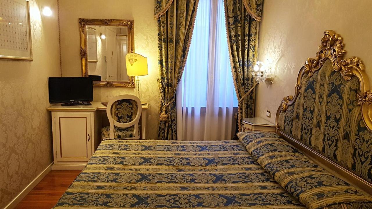 Casa Pisani Canal Venecia Exterior foto